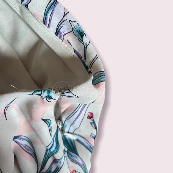 Express Floral Fit and Flare Halter Dress - Picture 3 of 4